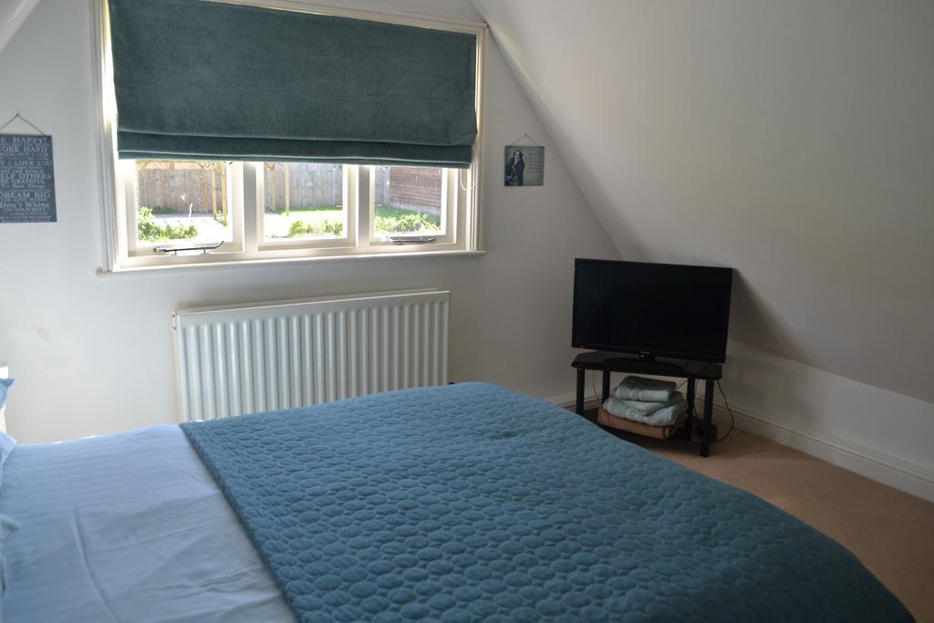 Appletree Cottages Mildenhall Buitenkant foto