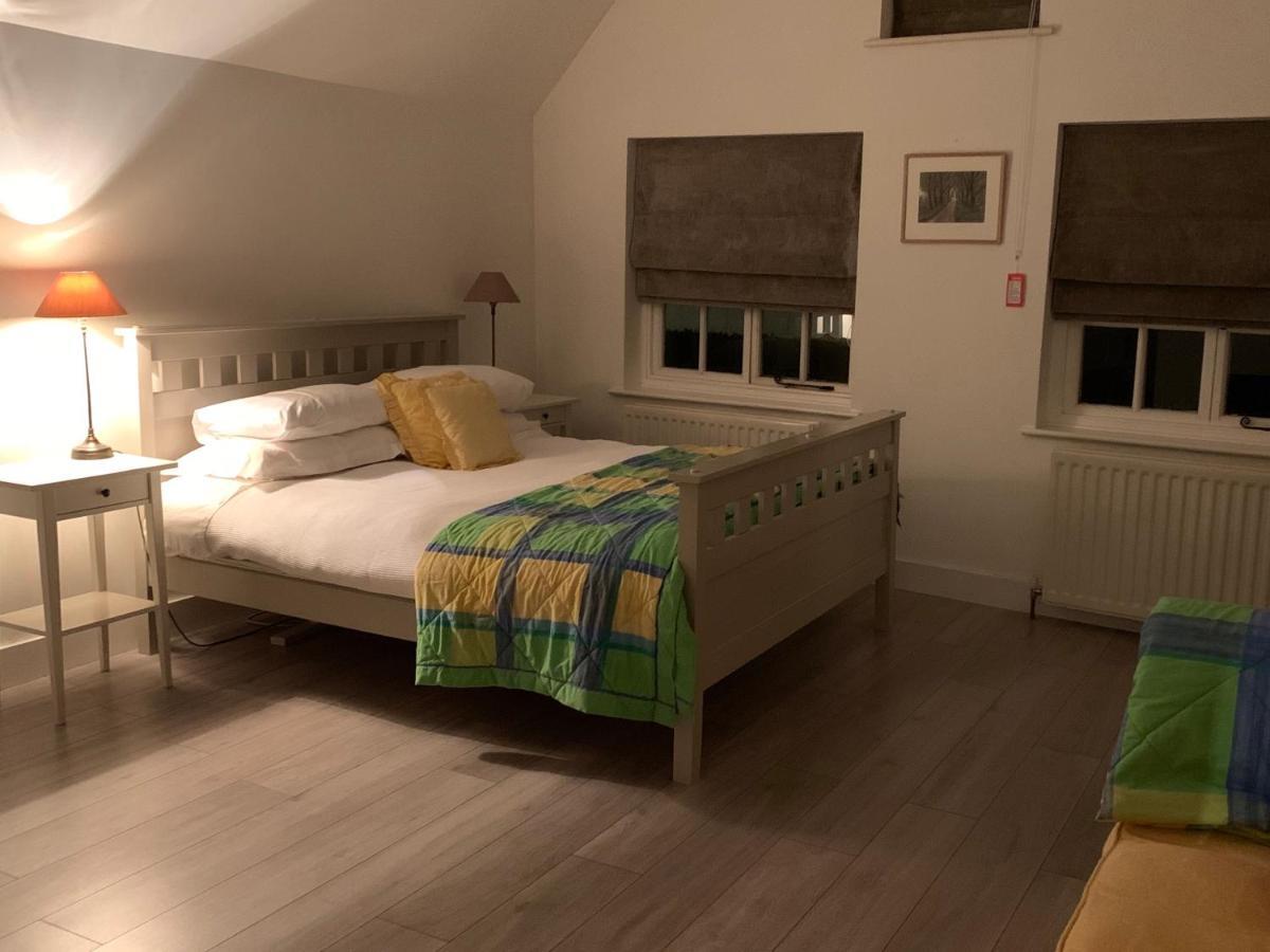 Appletree Cottages Mildenhall Buitenkant foto