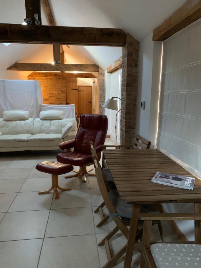 Appletree Cottages Mildenhall Buitenkant foto